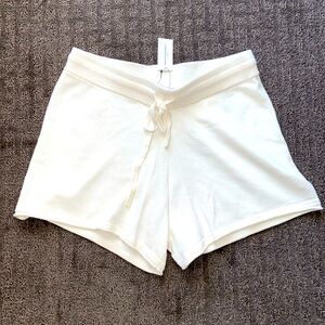 ✨Banana Republic shorts NWT